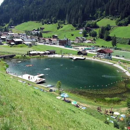 Voräule * See
